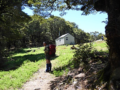 Simon arriving at Fosters Hut
Photo: Brian
2017-12-02 11.28.30; '2017 Dec 02 11:28'
Original size: 4,000 x 3,000; 4,709 kB
2017-12-02 11.28.30 P1010044 Brian - Simon arriving at Fosters Hut.jpeg