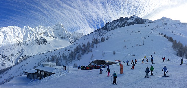 TPH Lognan
Photographer;&nbsp;Simon
2018-01-23&nbsp;11.55.19;&nbsp;Metadata time: '2018 Jan 23 11:55'
Original size:&nbsp;7,548 x 3,554; 23,607 kB;&nbsp;stitch
Filename: 2018-01-23 11.55.19 Panorama Simon - TPH Lognan_stitch.jpg