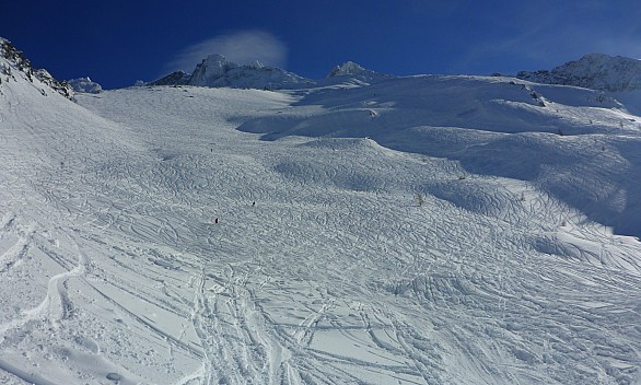 2018-01-23 13.55.13 Panorama Simon - view up Chamois bowl_stitch.jpg: 4837x2906, 13679k (2019 Aug 17 11:34)