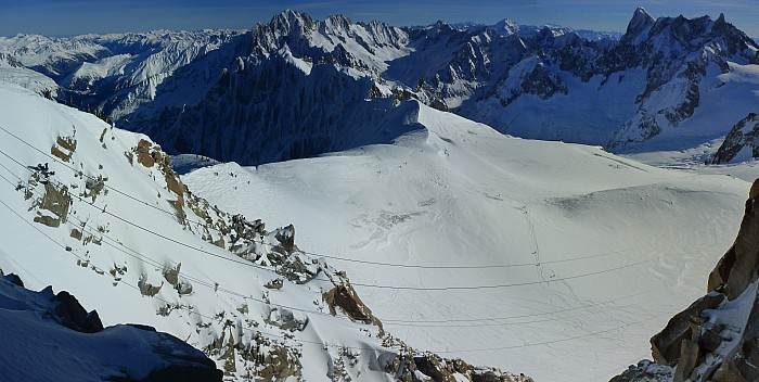 2018-01-24 10.41.00 Panorama Simon - Vallée Blance névé_stitch.jpg: 8029x4035, 25967k (2018 Feb 23 21:48)