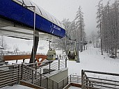 Dolonne Gondola base station
Photo: Jim
2018-01-26 09.40.50; '2018 Jan 26 09:40'
Original size: 4,032 x 3,024; 5,570 kB
2018-01-26 09.40.50 Jim - Dolonne Gondola base station.jpeg