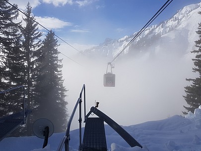 Brévent Flégère liaison
Photographer;&nbsp;Jim
2018-01-27&nbsp;11.35.55;&nbsp;Metadata time: '2018 Jan 27 11:35'
Original size:&nbsp;4,032 x 3,024; 3,504 kB
Filename: 2018-01-27 11.35.55 Jim - Brévent Flégère liaison.jpeg