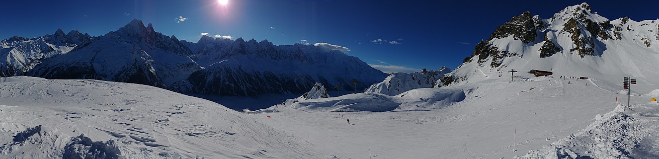 L'Index panorama
Photographer;&nbsp;Simon
2018-01-27&nbsp;10.38.29;&nbsp;Metadata time: '2018 Jan 27 10:38'
Original size:&nbsp;15,120 x 3,648; 14,102 kB
Filename: 2018-01-27 10.38.29 LG6 Simon - l'Index panorama.jpeg