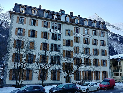 2018-01-28 09.06.10_HDR LG6 Simon - Hotel Richemond from Allée Recteur Payot.jpeg: 4160x3120, 6213k (2018 Jan 28 21:37) 2018-01-28 09.06.10_HDR LG6 Simon - Hotel Richemond from Allée Recteur Payot.jpeg: 4160x3120, 6213k (2018 Jan 28 21:37)