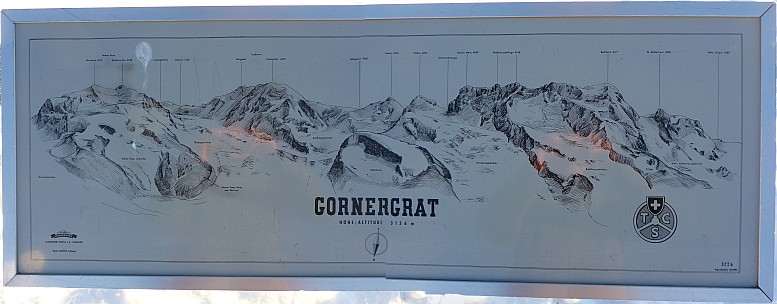Gornergrat sign
Photo: Simon
2018-01-29 16.56.35; '2018 Jan 29 16:56'
Original size: 7,561 x 2,959; 20,089 kB; stitch
2018-01-29 16.56.35 Panorama Simon - Gornergrat sign_stitch.jpg