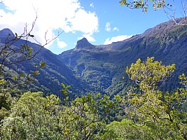 Tunnel Creek Hut to Paringa Rock Biv