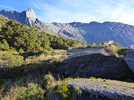 Tunnel Creek Hut to Paringa Rock Biv