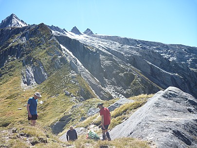 2019-01-15 11.47.28 P1050682 Philip - Alan, Jim, and Brian on the saddle.jpeg: 4320x3240, 5920k (2019 Jun 24 21:12)