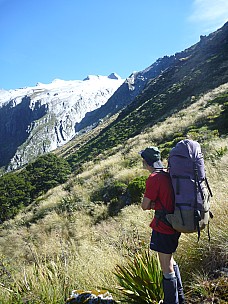 2019-01-16 10.36.06 P1050693 Philip - Brian and view back along our route.jpeg: 3240x4320, 4783k (2019 Jun 24 21:12)