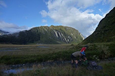 2019-01-18 08.42.47 P1050743 Philip - last water stop on Marks Flat.jpeg: 4320x2880, 5023k (2019 Jun 24 21:12)