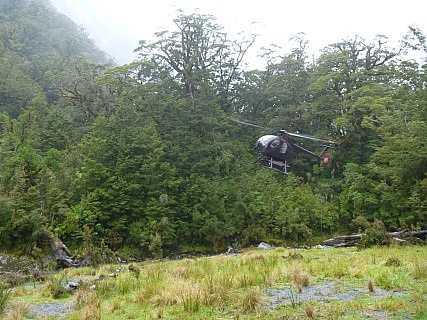 Helicopter Arriving
Photographer;&nbsp;Jim
2019-01-21&nbsp;12.08.52;&nbsp;Metadata time: '2019 Jan 21 12:08'
Original size:&nbsp;4,320 x 3,240; 4,983 kB
Filename: 2019-01-21 12.08.52 P1000672 Jim - helicopter arriving.jpeg