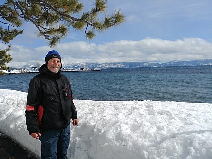 12  10 54  LG 6 Simon - at Lake Tahoe
2019-02-27;&nbsp;Metadata time: '2019 Feb 27 12:10'
Original size:&nbsp;4,160 x 3,120; 4,668 kB
Filename: 2019-02-27 12.10.54. LG6 Simon - at Lake Tahoe.jpeg