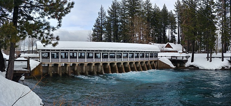 2019-02-27 15.18.42._HDR LG6 Simon - Truckee River dam_stitch.jpg: 5995x2754, 17203k (2019 Feb 28 17:05)