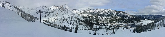 Squaw Valley from Easy Street
Photo: Simon
2019-03-01 09.49.38; '2019 Mar 01 09:49'
Original size: 15,594 x 3,500; 51,455 kB; stitch
2019-03-01 09.49.38 Panorama Simon - Squaw Valley from Easy Street_stitch.jpg