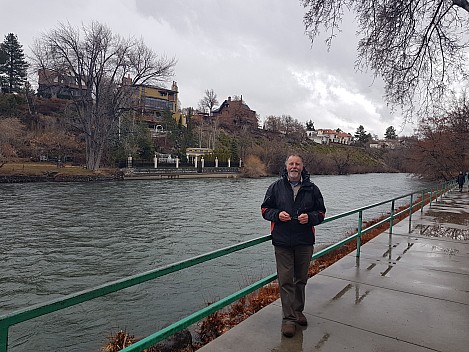 2019-03-03 14.10.20 Jim - Simon on Truckee Riverside walk.jpeg: 4032x3024, 5527k (2019 Mar 04 16:48)