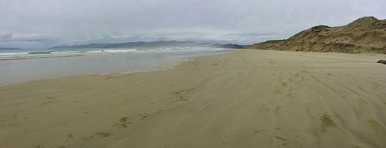 Mason Bay to the north
Photo: Simon
2019-11-10 09.07.41; '2019 Nov 10 09:07'
Original size: 8,774 x 3,372; 25,015 kB; stitch
2019-11-10 09.07.41 Panorama Simon - Mason Bay to the north_stitch.jpg