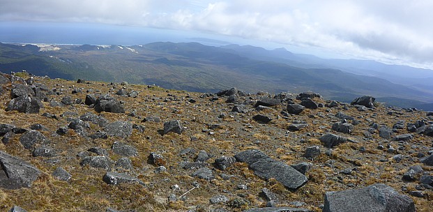 Rakeahua Mason Bay
Photographer;&nbsp;Simon
2019-11-12&nbsp;12.03.27;&nbsp;Metadata time: '2019 Nov 12 12:03'
Original size:&nbsp;6,150 x 3,012; 19,394 kB;&nbsp;stitch
Filename: 2019-11-12 12.03.27 Panorama Simon - Rakeahua Mason Bay_stitch.jpg