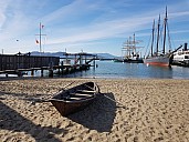 2020-02-27 15.14.21 GS8 Jim - historic dinghy at Maritime museum.jpeg: 4032x3024, 5021k (2021 Feb 27 17:07)