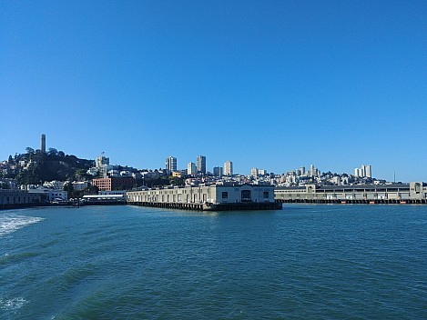 Looking back at Pier  33 and Coit Tower
Photo: Simon
2020-02-29 09.34.12; '2020 Feb 29 09:34'
Original size: 4,160 x 3,120; 5,377 kB