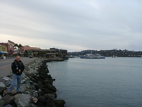 Jim at Sausalito
Photo: Simon
2020-02-29 17.32.12; '2020 Feb 29 17:32'
Original size: 4,160 x 3,120; 5,017 kB