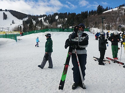 2020-03-03 09.26.18 LG6 Simon - Jim ready to ski Deer Valley.jpeg: 4160x3120, 5939k (2020 Mar 05 13:10)