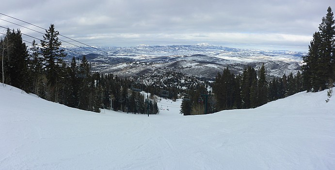 View down Solid Muldoon
Photo: Simon
2020-03-03 16.12.18; '2020 Mar 03 16:12'
Original size: 6,135 x 3,125; 16,977 kB; stitch