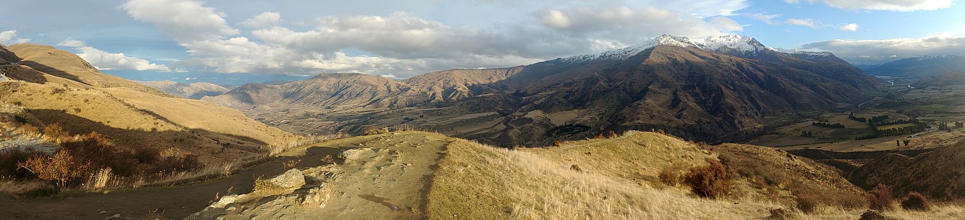 2020-08-01 16.43.45 LG6 Adrian - Remarkables view from Crown Range road_stitch.jpg: 12803x2931, 36466k (2020 Oct 17 23:12)