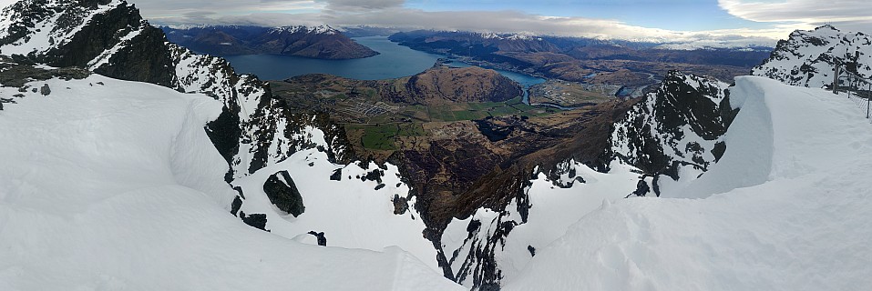 Wakatipu
Photographer;&nbsp;Simon
2020-08-02&nbsp;11.22.59;&nbsp;Metadata time: '2020 Aug 02 11:22'
Original size:&nbsp;16,374 x 5,476; 63,407 kB;&nbsp;stitch
Filename: 2020-08-02 11.22.59 LG6 Simon - Wakatipu_stitch.jpg
