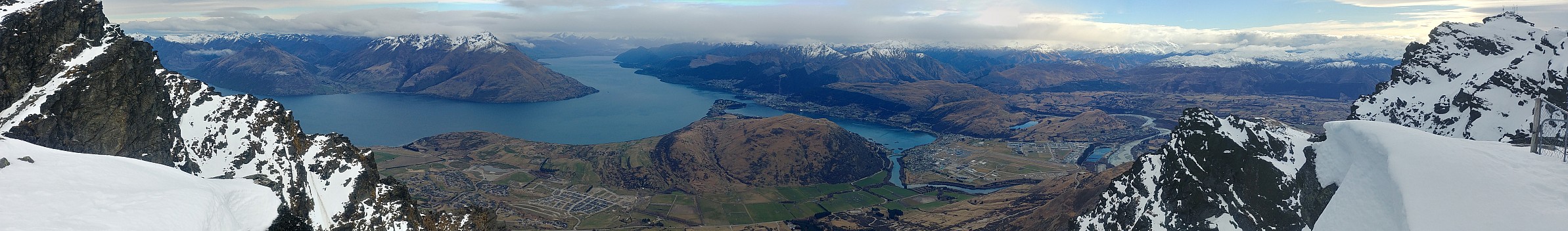 2020-08-02 11.21.15_HDR LG6 Simon - Queenstown_stitch.jpg: 13763x2030, 24787k (2020 Aug 10 21:34)