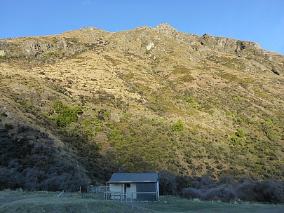 Growler Hut tucked under the hill
Photo: Simon
2020-08-30 07.59.45; '2020 Aug 30 07:59'
Original size: 4,608 x 3,456; 6,440 kB