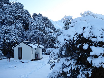 Mistake Flats Hut in the snow
Photo:&nbsp;Brian
2020-09-02&nbsp;08.07.34;&nbsp;'2020 Sept 02 08:07'
Original size:&nbsp;4,000 x 3,000; 5,158 kB
2020-09-02 08.07.34 P1020299 Brian - Mistake Flats Hut in the snow.jpeg