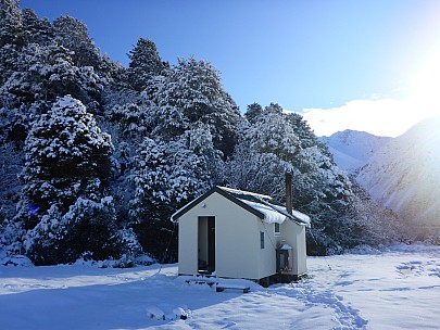 Mistake Flats Hut and Havelock
Photo:&nbsp;Simon
2020-09-02&nbsp;08.39.02;&nbsp;'2020 Sept 02 08:39'
Original size:&nbsp;4,608 x 3,456; 6,226 kB
2020-09-02 08.39.02 P1030450 Simon - Mistake Flats Hut and Havelock.jpeg