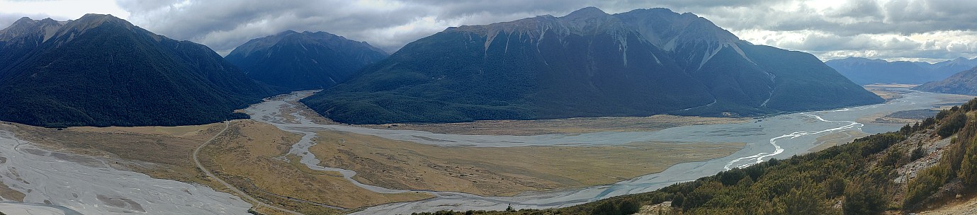 View of Bealey River from Bealey spur
Photographer;&nbsp;Simon
2021-03-15&nbsp;10.21.02;&nbsp;Metadata time: '2021 Mar 15 10:21'
Original size:&nbsp;8,571 x 1,889; 14,818 kB;&nbsp;stitch
Filename: 2021-03-15 10.21.02 Simon - view of Bealey River from Bealey spur_stitch.jpg