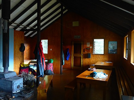 Hurunui Hut to Lake Taylor