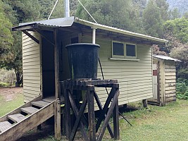 Copland River Welcome Flat Hut