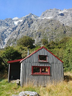 Douglas Rock Hut
Photographer;&nbsp;Simon
2022-03-09&nbsp;11.14.52;&nbsp;Metadata time: '2022 Mar 09 11:14'
Original size:&nbsp;3,120 x 4,160; 8,000 kB
Filename: 2022-03-09 11.14.52 LG6 Simon - Douglas Rock Hut.jpeg