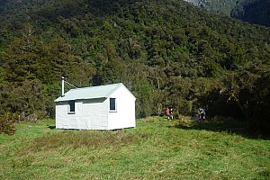 Moeraki River to Middle Head hut