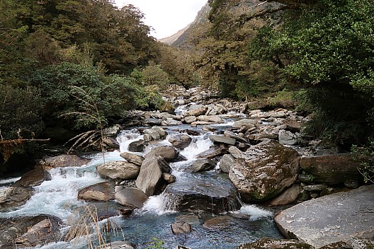 Moeraki River cascade
Photo: Brian
2023-04-16 16.01.33; '2023 Apr 16 16:01'
Original size: 5,472 x 3,648; 11,657 kB