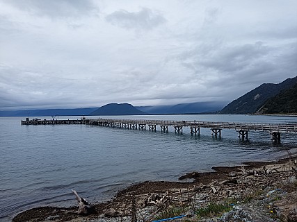 Jackson Bay Wharf
Photographer;&nbsp;Philip
2023-04-21&nbsp;12.18.37;&nbsp;Metadata time: '2023 Apr 21 12:18'
Original size:&nbsp;8,000 x 6,000; 9,786 kB
Filename: 2023-04-21 12.18.37 Philip - Jackson Bay Wharf.jpeg