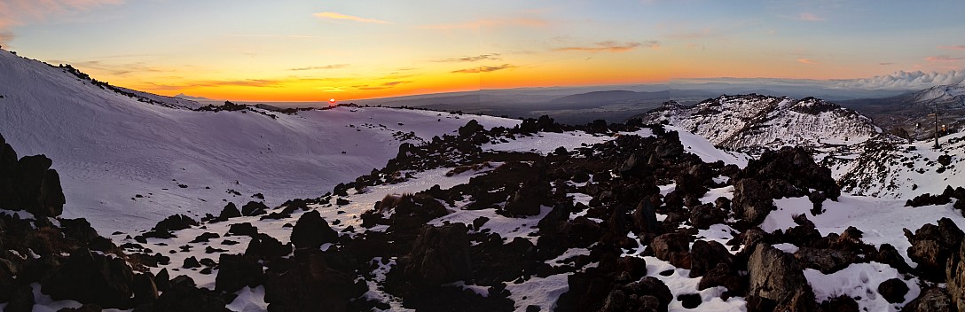 Sunset from Tararua Lodge
Photo: Adrian
2023-08-05 17.37.32; '2023 Aug 05 17:37'
Original size: 22,428 x 7,255; 14,141 kB; stitch
2023-08-05 17.37.32 S20+ Adrian - Sunset from Tararua Lodge_stitch.jpg