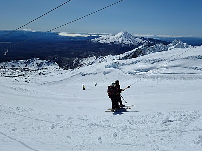 Adrian and Kevin on the Far West T
Photographer;&nbsp;Simon
2023-09-01&nbsp;12.00.05;&nbsp;Metadata time: '2023 Sept 01 12:00'
Original size:&nbsp;9,248 x 6,936; 15,451 kB
Filename: 2023-09-01 12.00.05 S20+ Simon - Adrian and Kevin on the Far West T.jpeg
