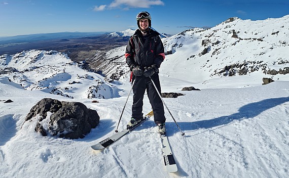 Adrian at the top of the Yankee
Photo: Simon
2023-08-29 15.48.30; '2023 Aug 29 15:48'
Original size: 15,040 x 9,287; 15,762 kB; stitch