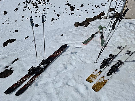 Skis outside the Lodge
Photo: Simon
2023-09-01 12.44.49; '2023 Sept 01 12:44'
Original size: 9,248 x 6,936; 14,462 kB
2023-09-01 12.44.49 S20+ Simon - skis outside the Lodge.jpeg