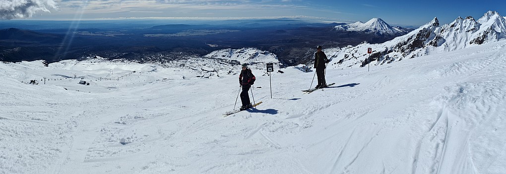 Kevin at the top of Screamer
Photo: Simon
2023-09-02 14.31.29; '2023 Sept 02 14:31'
Original size: 19,580 x 6,760; 18,267 kB; stitch