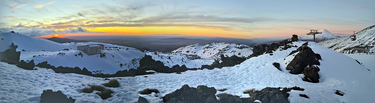 Tararua Hut at sunset from the Hut Flat ridge
Photo: Adrian
2023-09-02 17.55.14; '2023 Sept 02 17:55'
Original size: 6,274 x 1,732; 1,250 kB