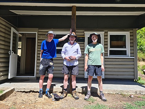 Bruce, Alan, and Brian at Greigs Hut
Photo: Simon
2024-01-27 14.46.26; '2024 Jan 27 14:46'
Original size: 9,248 x 6,936; 18,021 kB