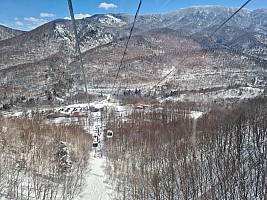 At the Prince Hotel East Wing skiing at Okushiga Kōgen
Okushiga Kōgen Gondola
Photo: Simon
2024-03-03 10.46.41; '2024 Mar 03 10:46'
Original size: 9,248 x 6,936; 24,397 kB
2024-03-03 10.46.41 S20+ Simon - Okushiga Kōgen Gondola.jpeg
