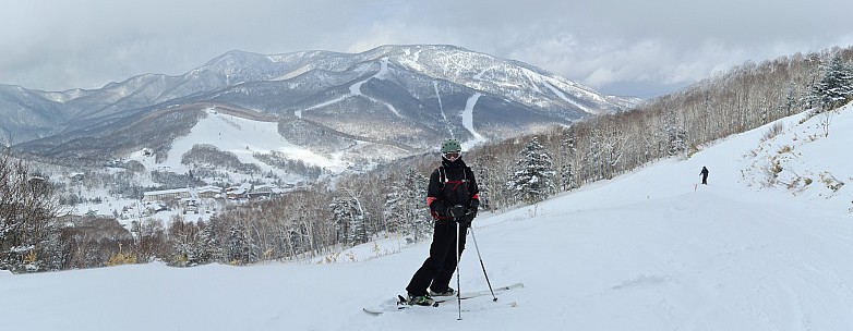 Adrian at the top of Takamagahara
Photographer;&nbsp;Simon
2024-03-04&nbsp;13.44.54;&nbsp;Metadata time: '2024 Mar 04 13:44'
Original size:&nbsp;10,308 x 4,006; 6,455 kB;&nbsp;stitch
Filename: 2024-03-04 13.44.54 S20+ Simon - Adrian at the top of Takamagahara_stitch.jpg
