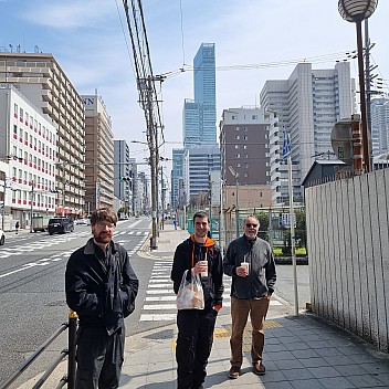 Kevin, Adrian, and Simon on our way to Abeno Harukas
Photo: Jim
2024-03-14 12.14.08; '2024 Mar 14 16:14'
Original size: 2,992 x 2,992; 3,148 kB
2024-03-14 12.14.08 S21FE+ Jim - Kevin, Adrian, and Simon on our way to Abeno Harukas.jpeg