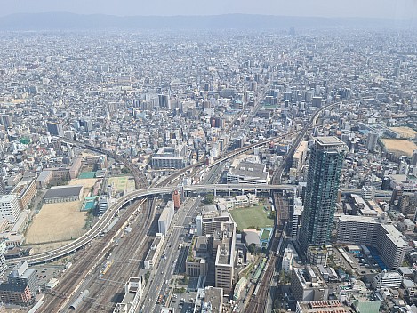 Ōsaka from Abeno Harukas
Photo: Adrian
2024-03-14 12.54.55; '2024 Mar 14 16:54'
Original size: 9,248 x 6,936; 21,168 kB
2024-03-14 12.54.55 S20+ Adrian - Ōsaka from Abeno Harukas.jpeg